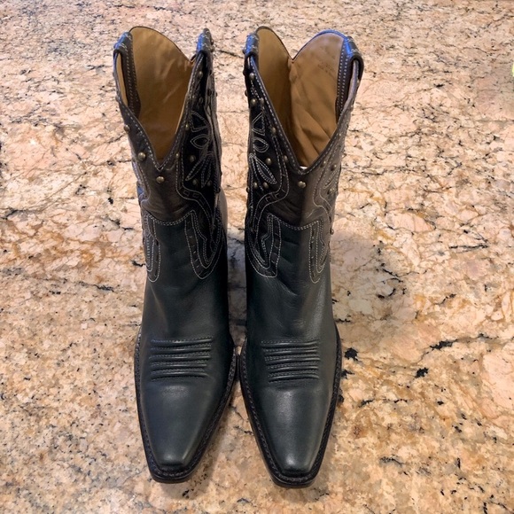 EUC COLE HAAN BRASS STUDDED LEATHER RARE & FABULOUS COWBOY BOOTS Shoes